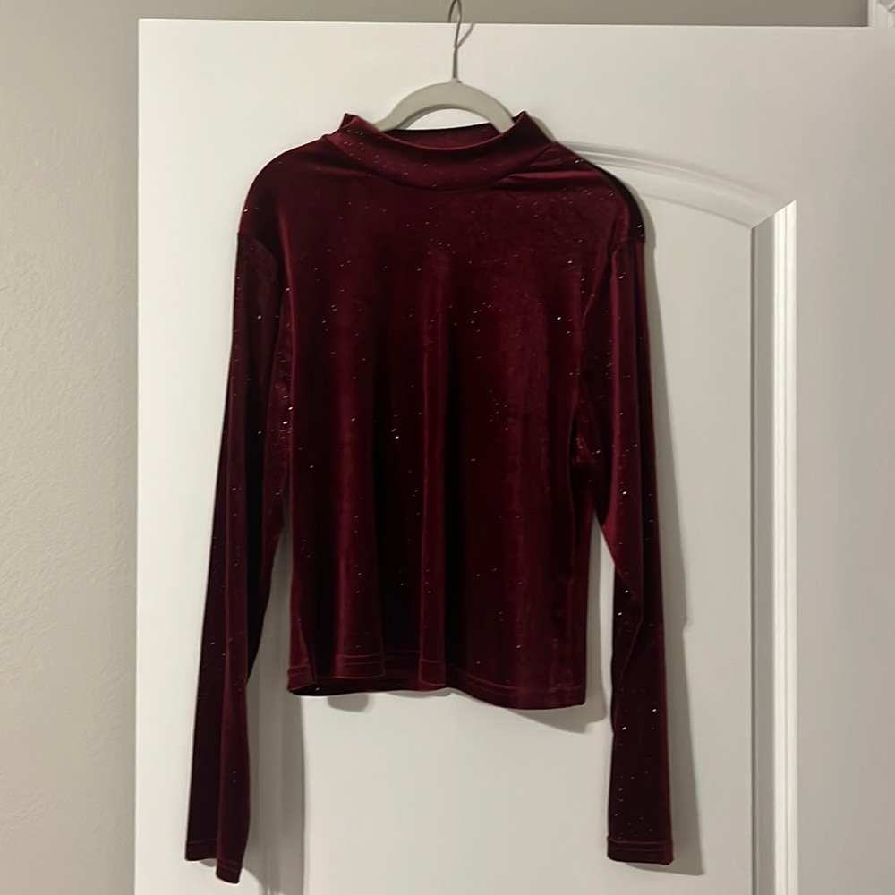 NWOT Shein Maroon Sparkly Velvet Mock Neck Long Sleeve
